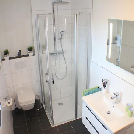 Апартаменты Silbermoewe Im Kirschgarten